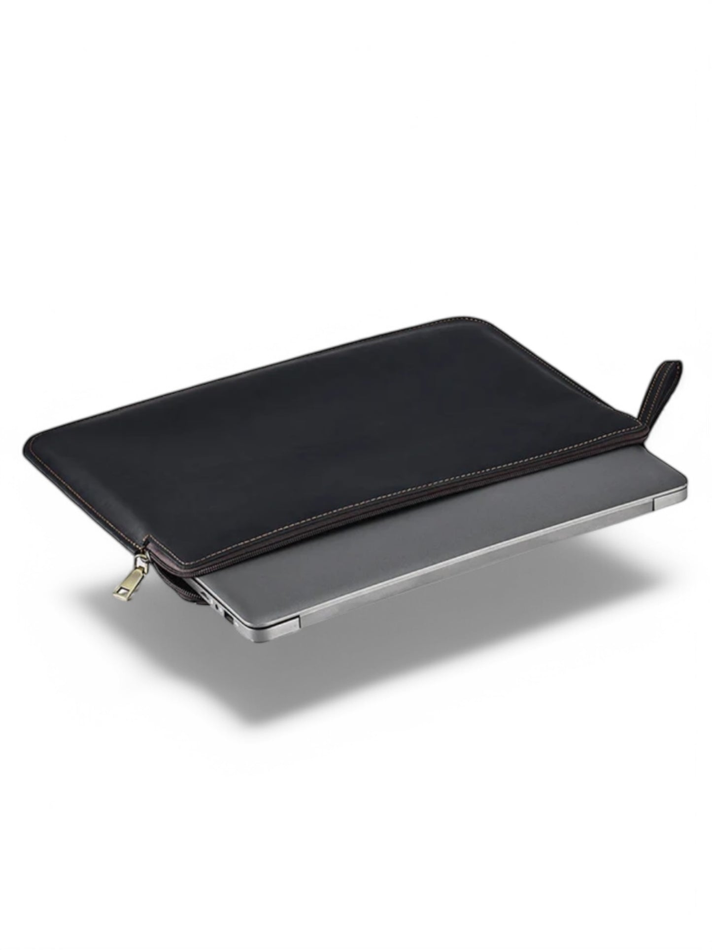 FUNDA EN CUERO PARA PORTATIL